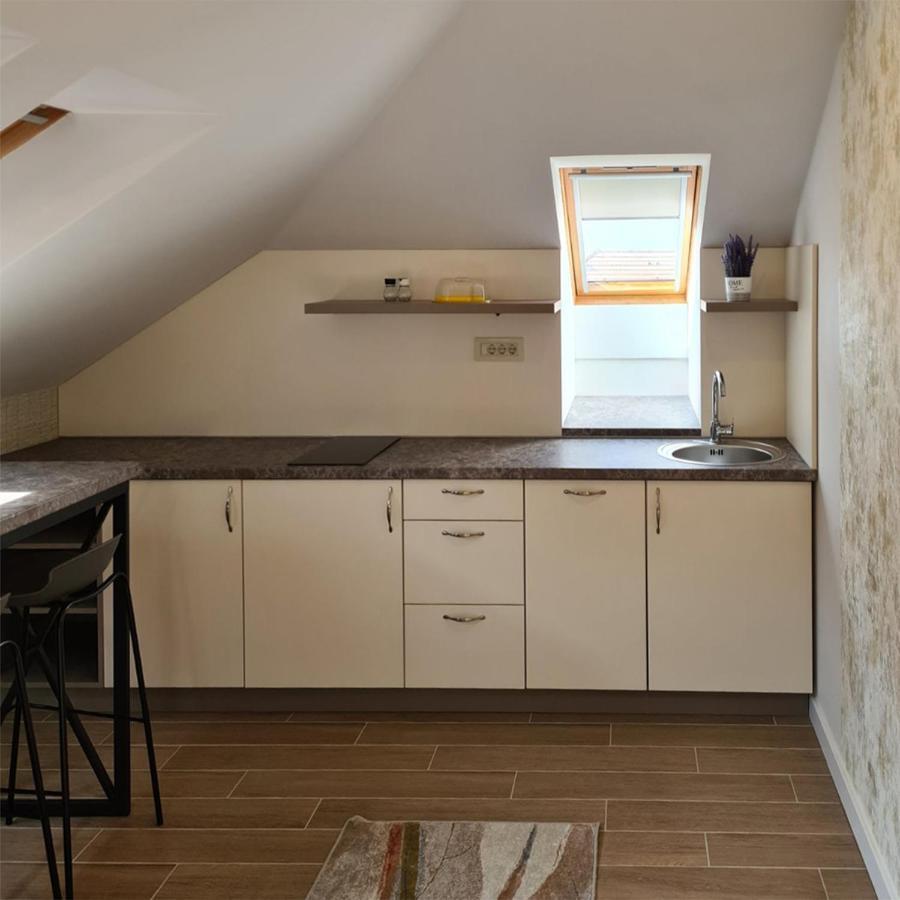 Kondor Apartmani Vrnjačka Banja Exterior foto