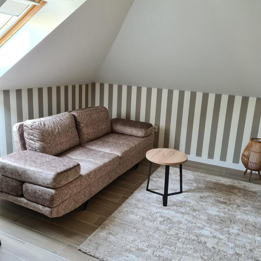 Kondor Apartmani Vrnjačka Banja Exterior foto